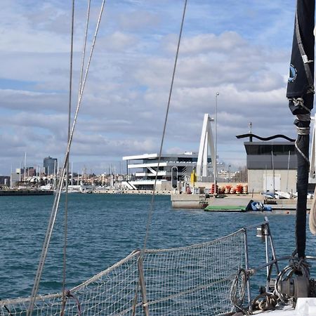 Velero En Puerto De Valencia - E&M Boats Hotel ภายนอก รูปภาพ