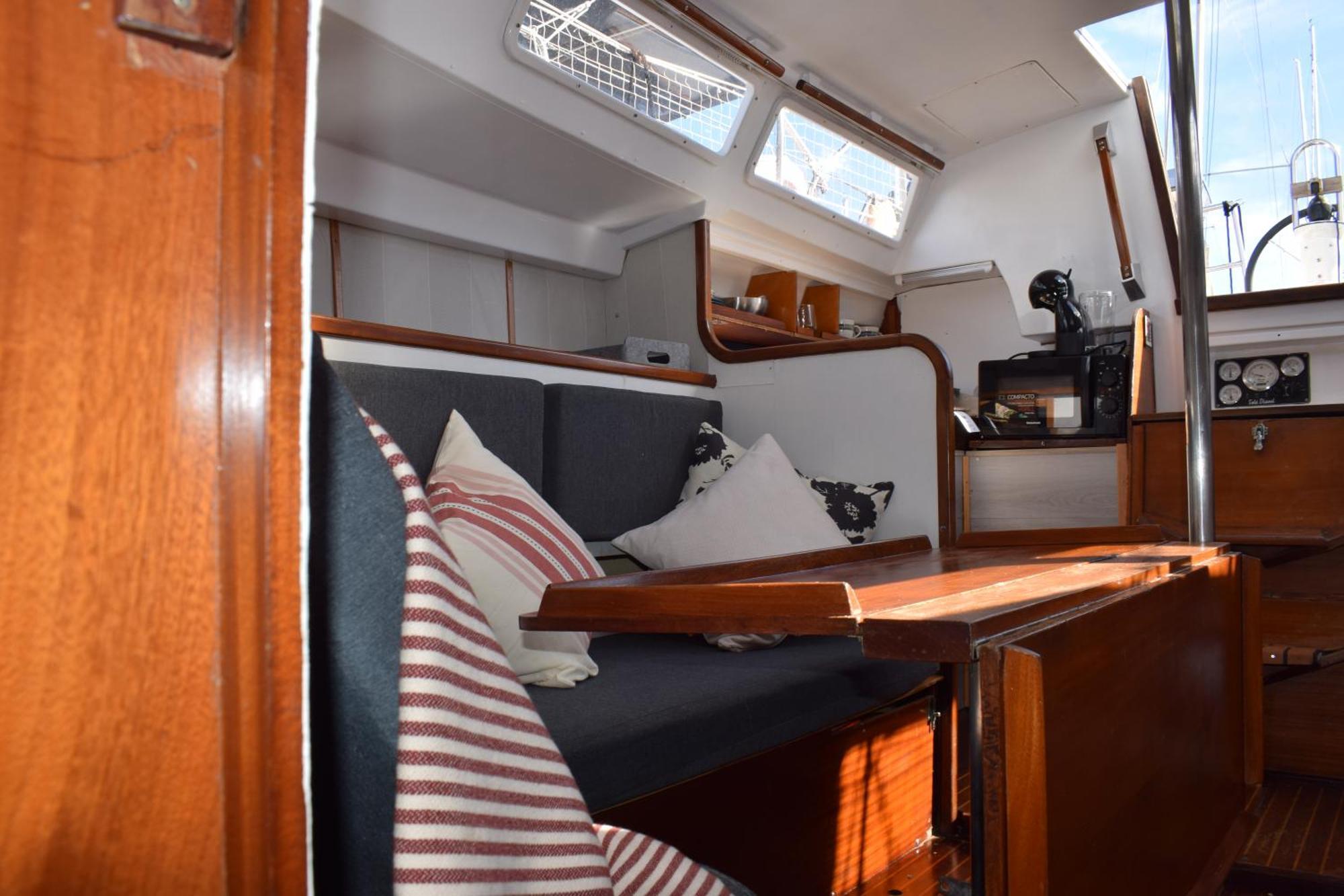 Velero En Puerto De Valencia - E&M Boats Hotel ภายนอก รูปภาพ
